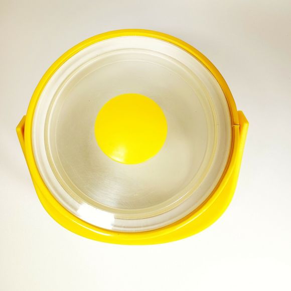 Retro Yellow Vinyl Ice Bucket MCM 60's 70's Mod Big Bold Button on Top - Picture 3 of 10